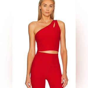 Beyond Yoga Lost Your Mind Cropped Tank in Honeydew Pop